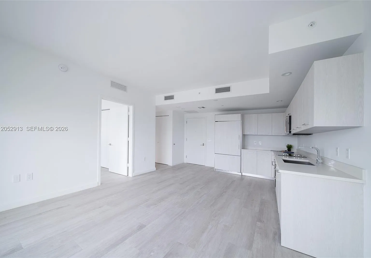 Brickell Heights West Con — Photo 4