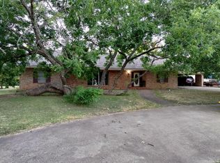 405 Norwood St, Marlin, TX 76661