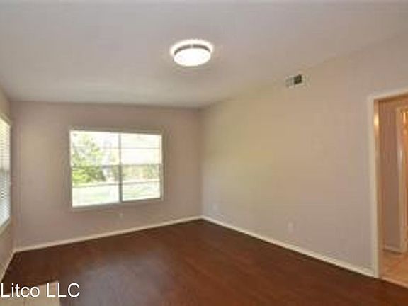 5th image of 1101 Doris Ln