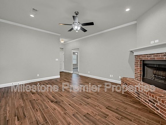 5th image of 3418 Ballam St