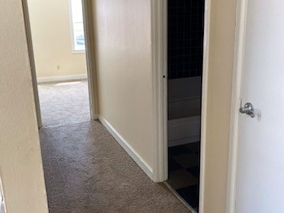 2nd image of 131 E 14th St APT 303