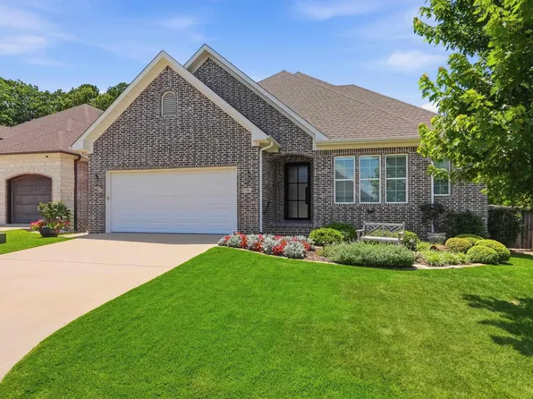 39 Belles Fleurs Cir, Little Rock, AR 72223