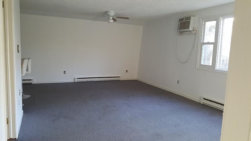 2nd image of 362 Main Ave