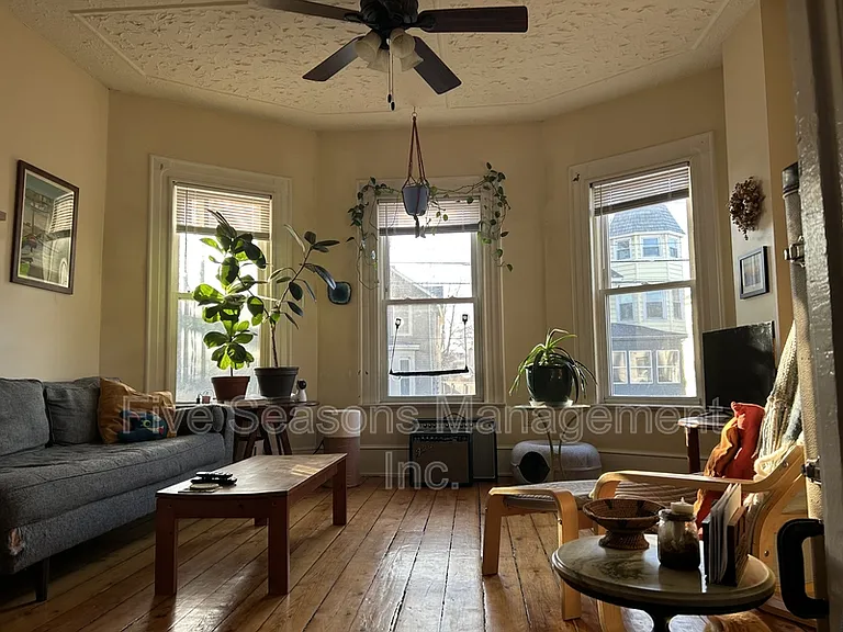 40 Intervale Ave #1 — Photo 9