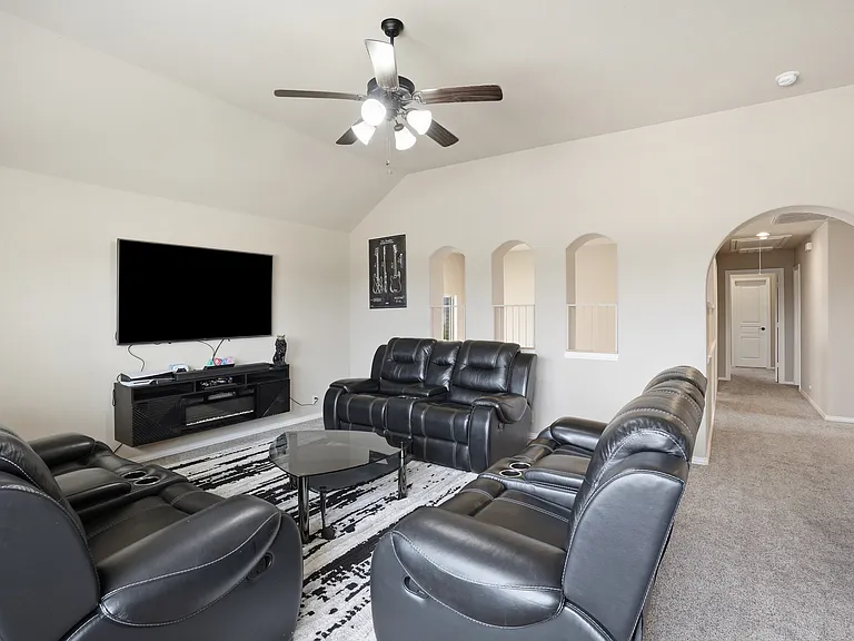 1412 Chase Way — Photo 24