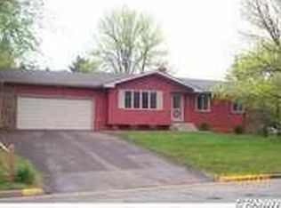 908 River Heights Rd, Menomonie, WI 54751
