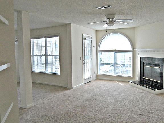 2nd image of 3646-2A Morris Farm Dr