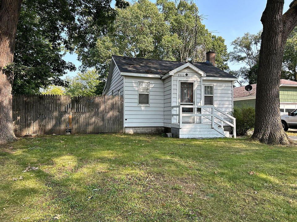 1st image of 3362 Sanford St