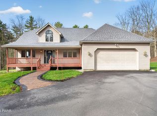 117 Stone Ridge Ln, Milford, PA 18337