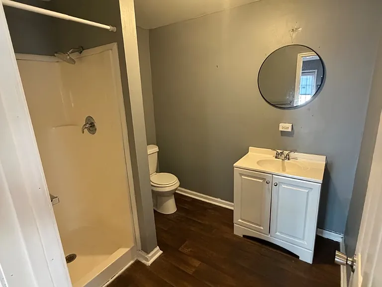 Unit Photo