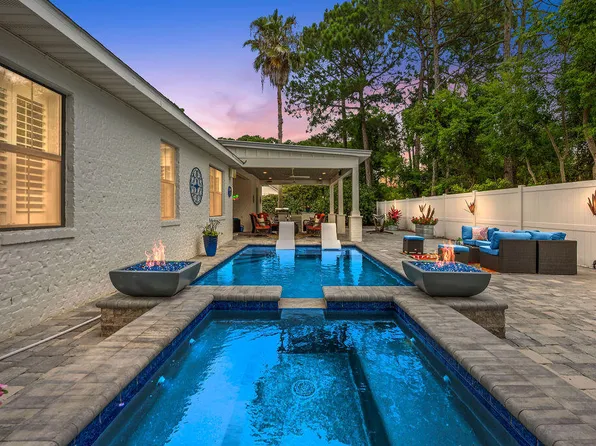 871 Shore Dr, Miramar Beach, FL 32550