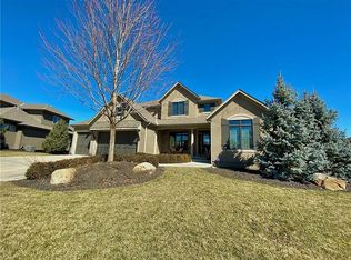16337 Monrovia St, Overland Park, KS 66221