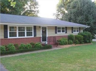 1325 Phils Dr, Chattanooga, TN 37421