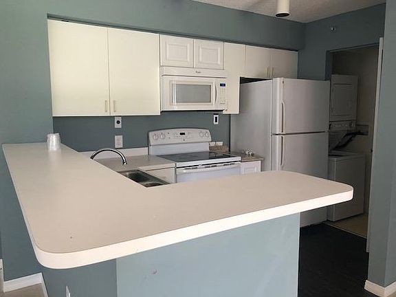 2nd image of 7872 Sonoma Springs Cir APT 108