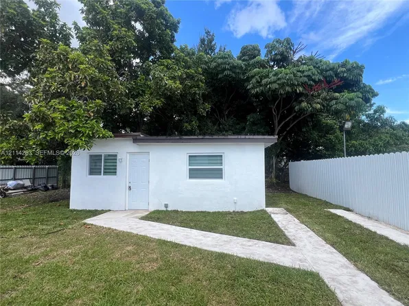 651 SW 67th Ave #B, Miami, FL 33144