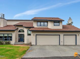 12200 Woodchase Cir, Anchorage, AK 99516