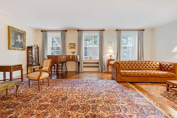 Sold by Compass | media 3