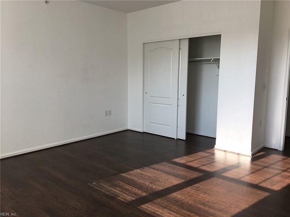 1st image of 5317 Warminster Dr Unit 205