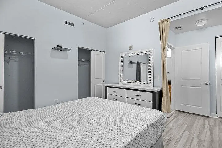 300 S Australian Ave #808 — Photo 4