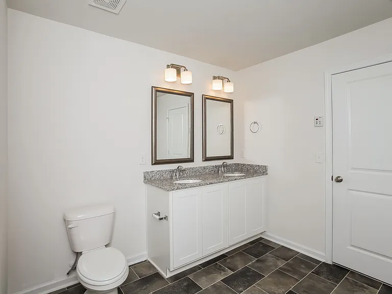1312 Gardner St — Photo 11