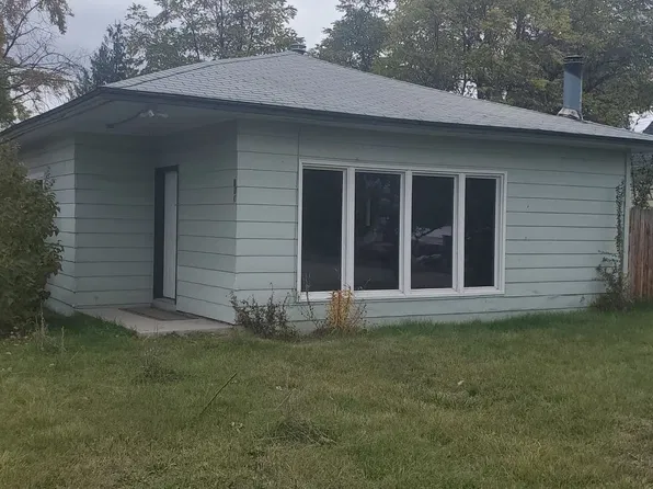 113 7th Ave E, Polson, MT 59860
