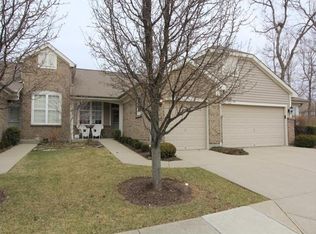 5926 Castlewood Xing, Milford, OH 45150