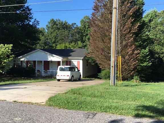 3rd image of 1293 Homestead Dr