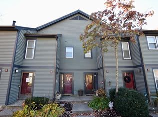 110 Dean St UNIT 102, Taunton, MA 02780