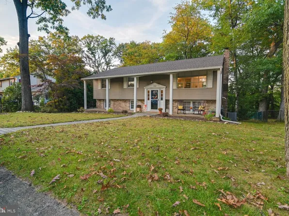 146 Lexington Rd, York, PA 17402