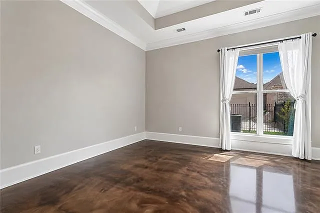 725 S Corniche Du Lac — Photo 12