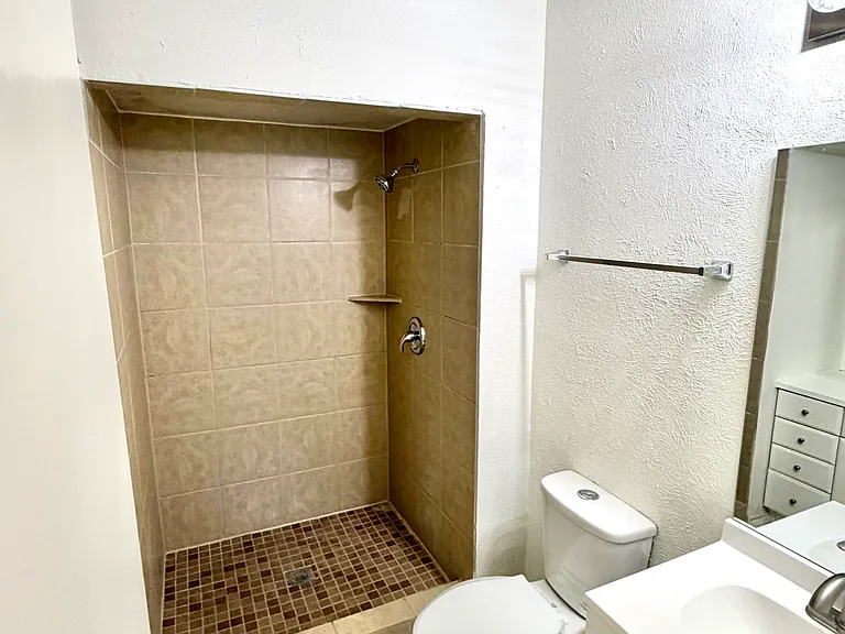 2829 Arcadia Ln — Photo 8