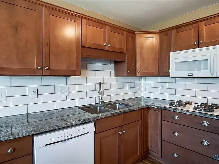 26243 Windy Trace Dr — Photo 13