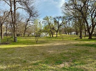 412 W 9th St, Ada, OK 74820