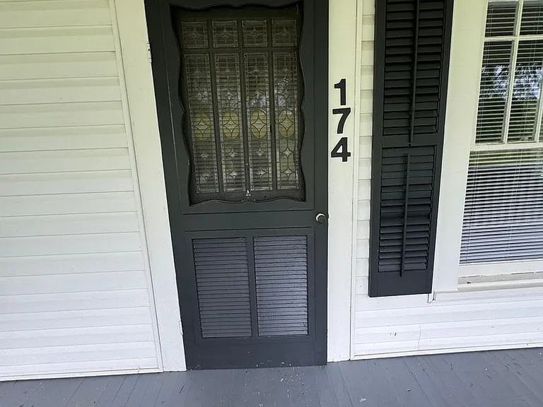 174 Yale Rd NE — Photo 24