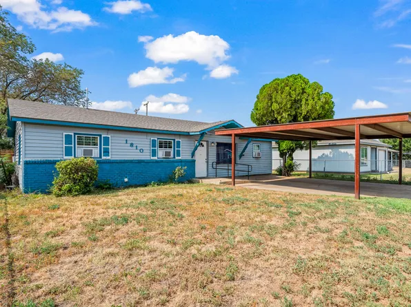 1810 E Colgate St, Lubbock, TX 79403
