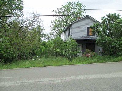 3rd image of 1952 Gay Ave