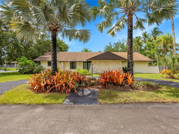 7804 SW 178th Ter, Palmetto Bay, FL 33157