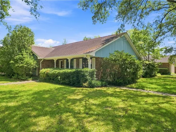 1434 Holiday Pl, New Orleans, LA 70114