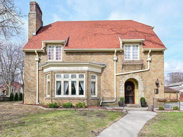 529 North 68th STREET, Wauwatosa, WI 53213