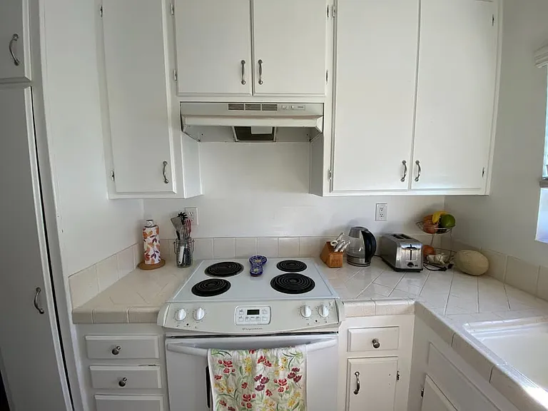 3172 Adams Ave — Photo 6