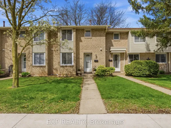6767 Thorold Stone Rd #78, Niagara Falls, ON L2J 3W9