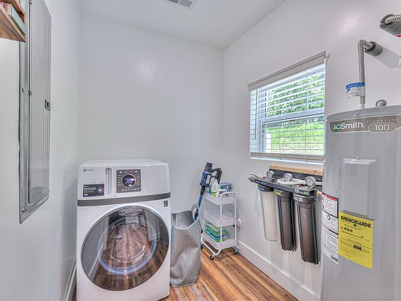 14th image of this home
