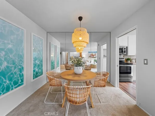 8701 Delgany Ave Unit 211, Los Angeles, CA 90293