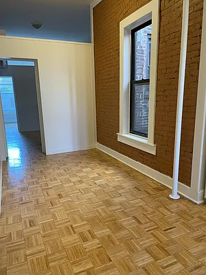 Rented by Manhattan Flats | media 4