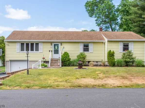 22 Cypress Ave, Lincoln Park Boro, NJ 07035