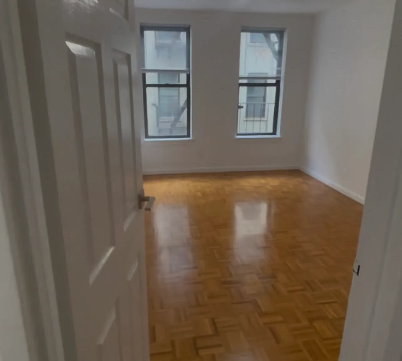 2 bed, $2,400 — Photo 3