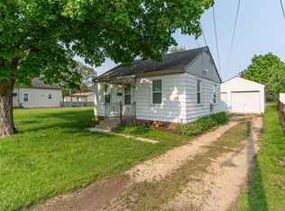 2816 Hanson St, Rockford, IL 61109