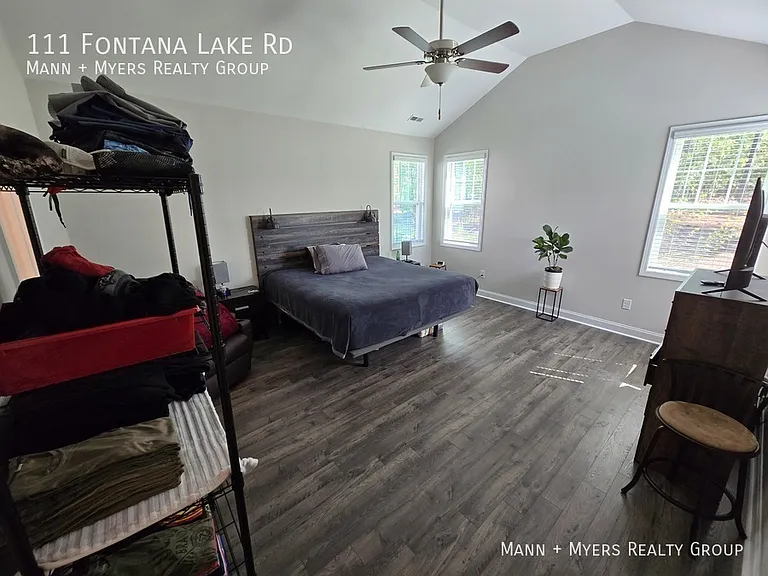 111 Fontana Lake Rd — Photo 15