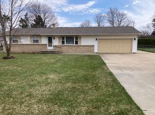 906 West St, Gaylord, MI 49735