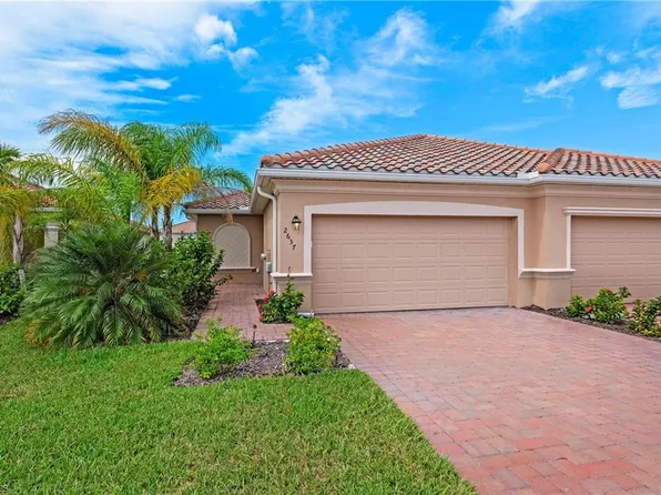 2637 Vine AVE, NAPLES, FL 34120